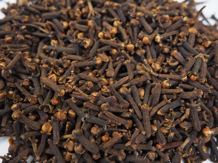 gozdziki-50g-przyprawa.jpg